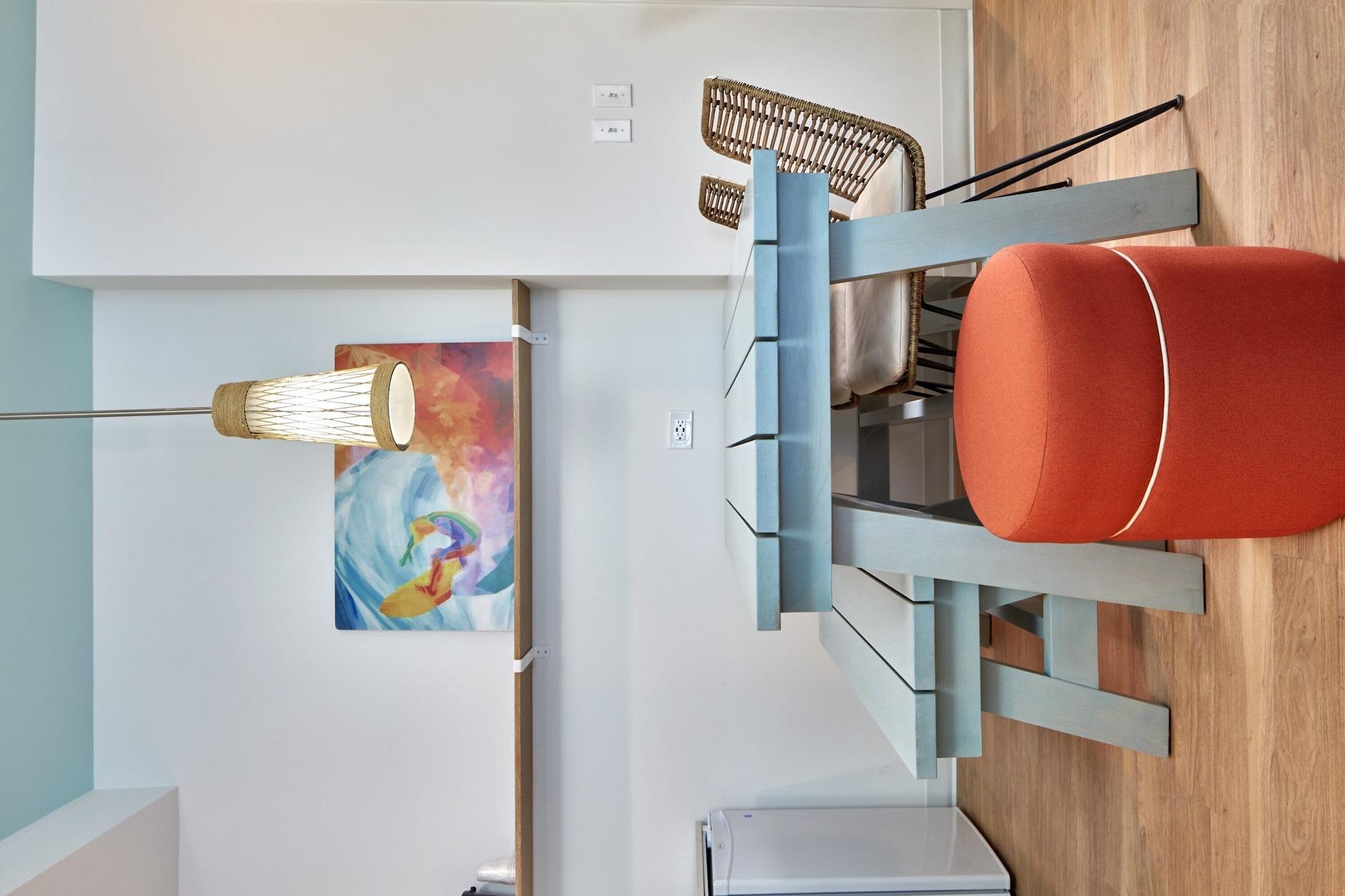 Universal'S Endless Summer Resort - Surfside Inn And Suites Орландо Экстерьер фото